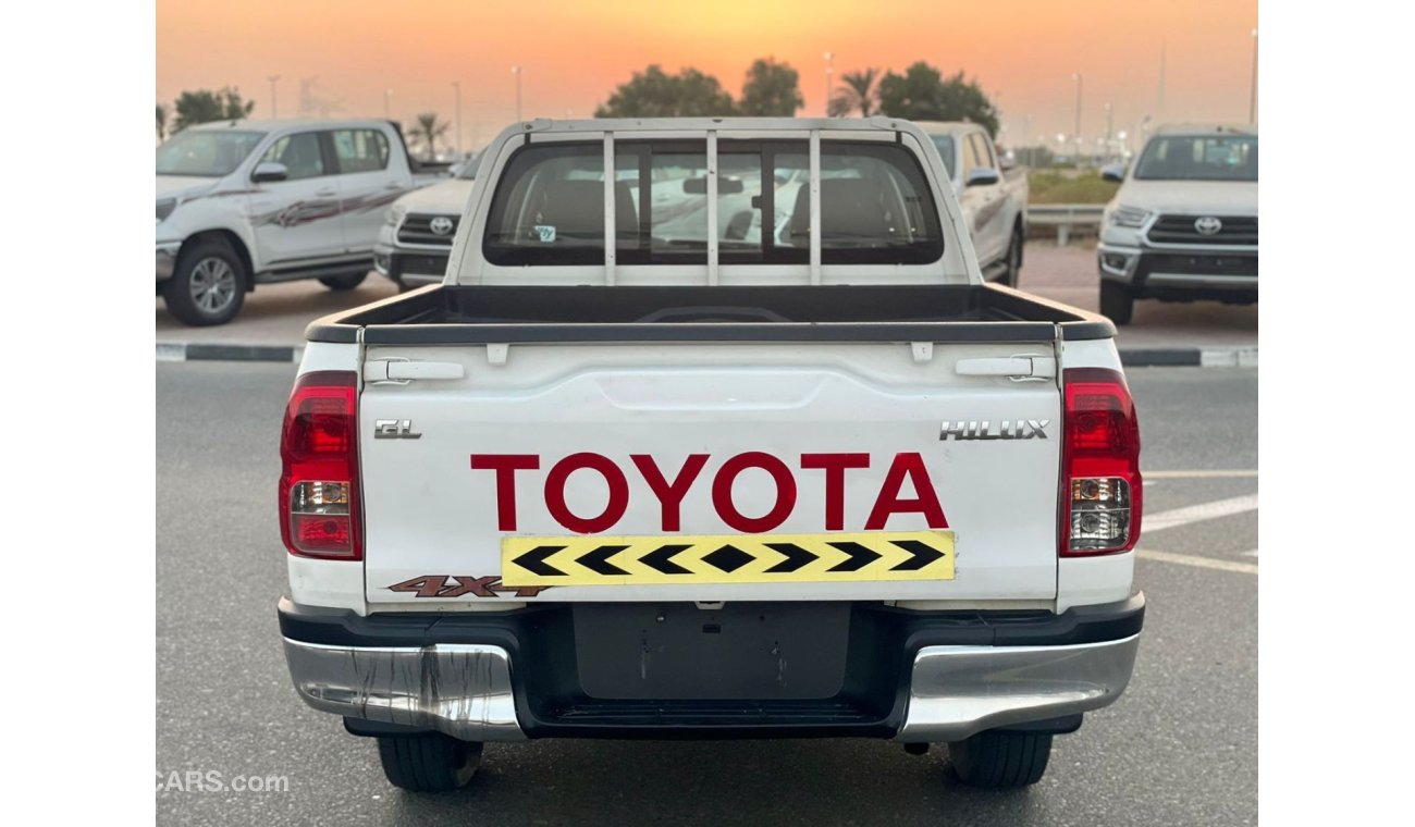 تويوتا هيلوكس 2019 Toyota Hilux GL 2.7L V4 - AWD 4x4 - Patrol Automatic - 149,000 km