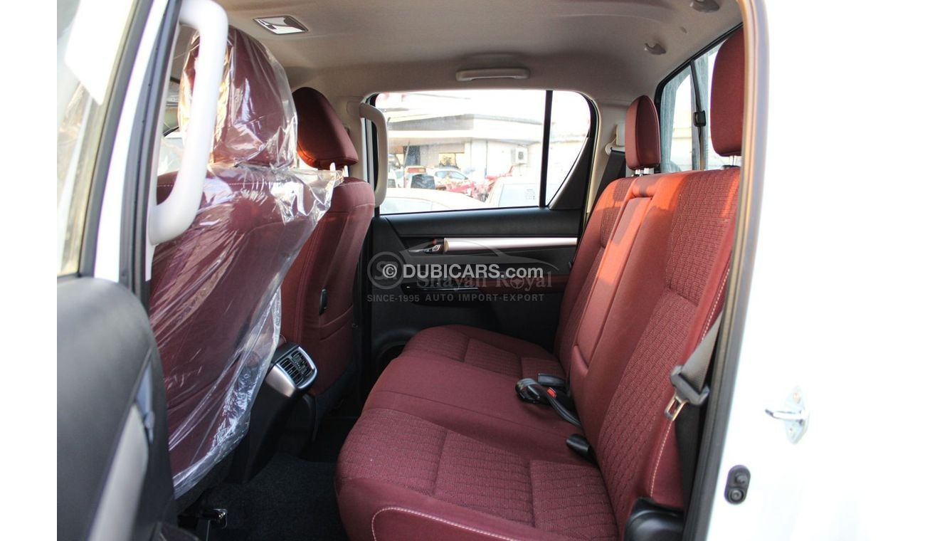 تويوتا هيلوكس LHD 2.7L PETROL S-GLX COOLING SEAT DC 4X4 AT 2025MY