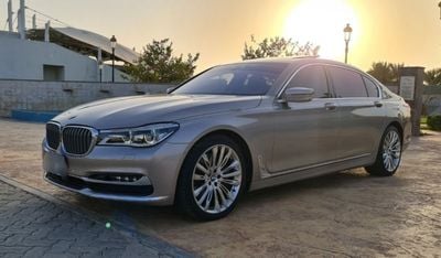 بي أم دبليو 750Li Luxury BMW 750Li 2019 Individual Edition Japan imported - 44970 Km