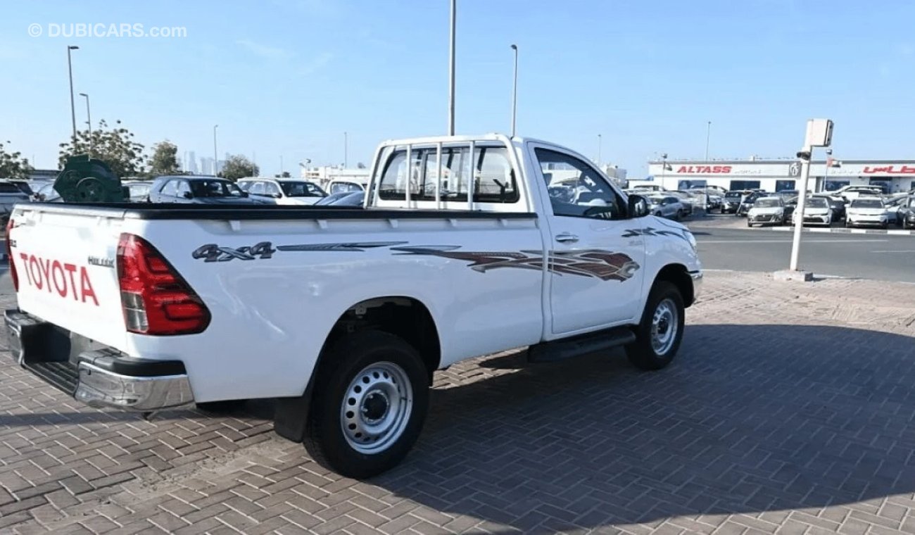 Toyota Hilux Toyota Hilux single cabin 2.7L petrol MY 2023