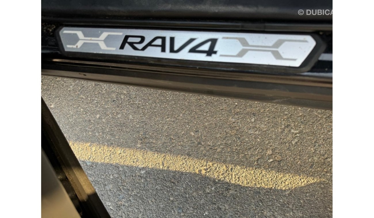 Toyota RAV4 2019 XLE PREMIUM AWD FULL OPTION