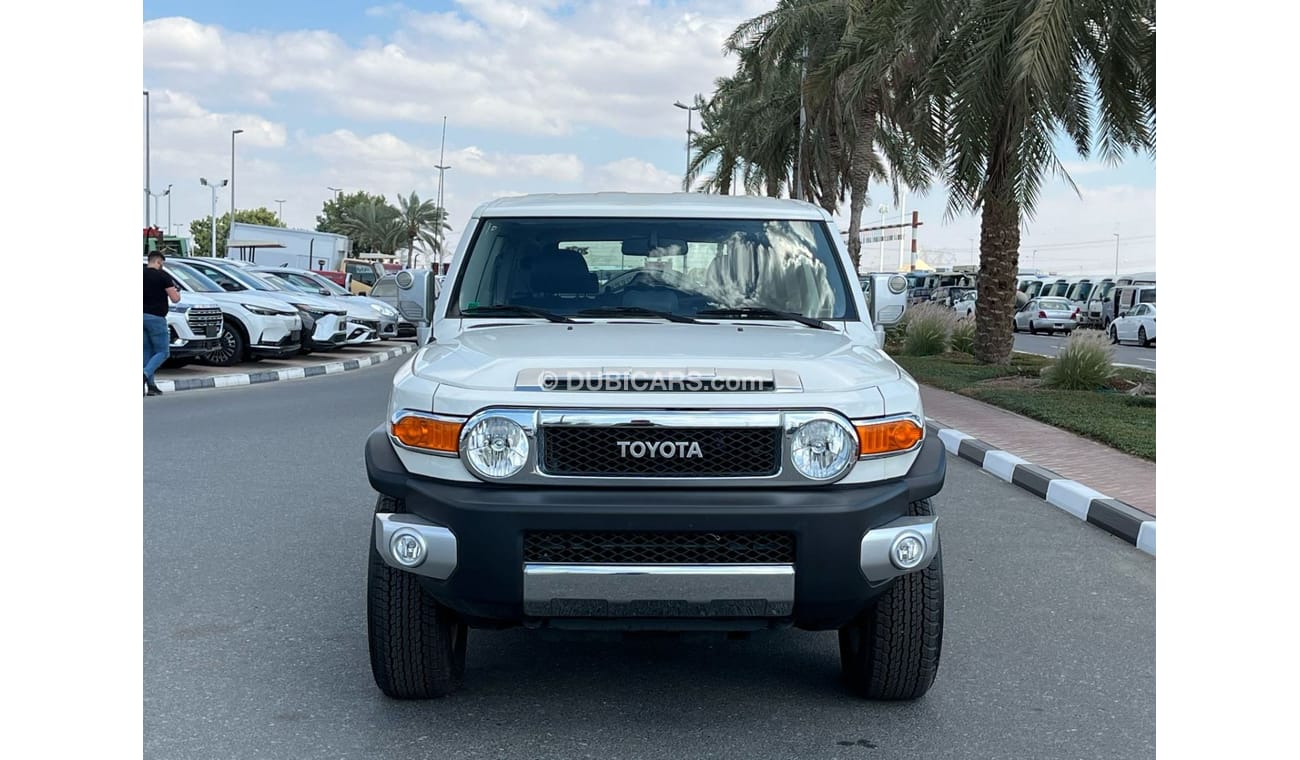 تويوتا إف جي كروزر FJ CRUISER 4.0L JBL