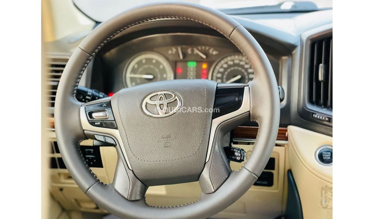 تويوتا لاند كروزر Toyota Hilux pickup 2021 GR Full Option Diesel 2.8