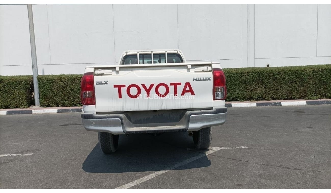 Toyota Hilux SINGLE CABIN DIESEL 2.4 LTR  MANUAL 4/4 POWER WINDOW CENTER LOCK WIHT REMOTE ,