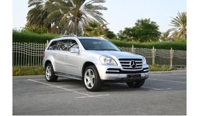 Mercedes-Benz GL 500 BEST DEAL - LOW MILEAGE - MERCEDES GL 500 4MATIC - ORIGINAL PAINT - WELL MAINTAINED - GCC