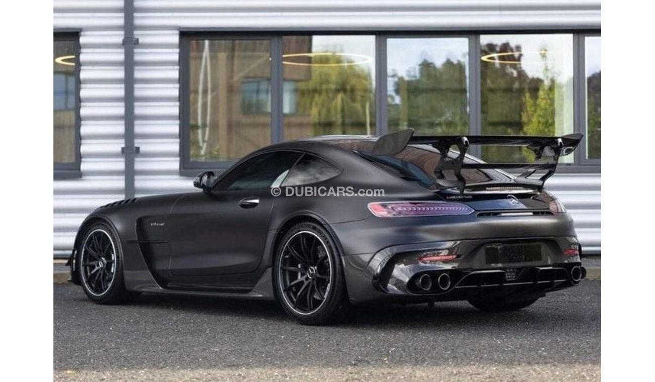 مرسيدس بنز AMG GT 4.0 V8 BiTurbo Black Series RIGHT HAND DRIVE