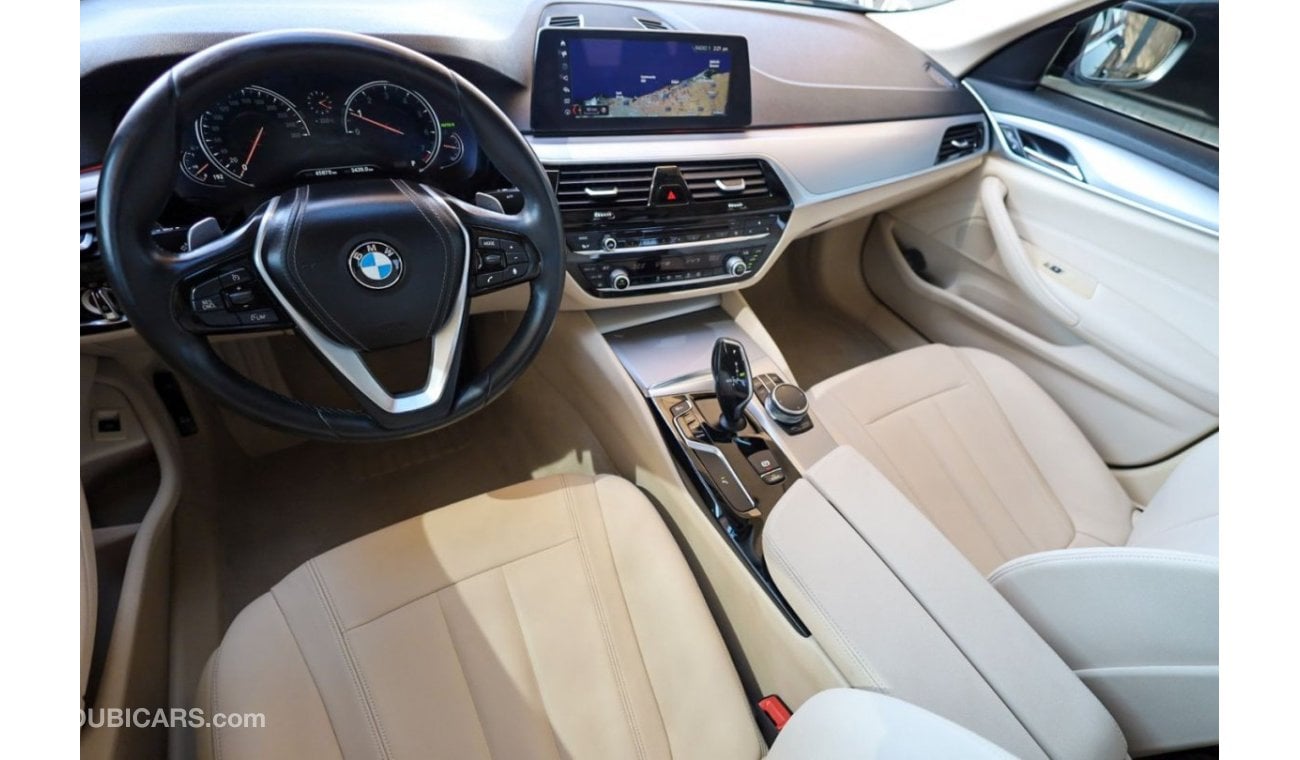 BMW 520i exclusive BMW 520i 2018 (LOWEST MILEAGE) GCC under Warranty with Flexible Down-Payment.