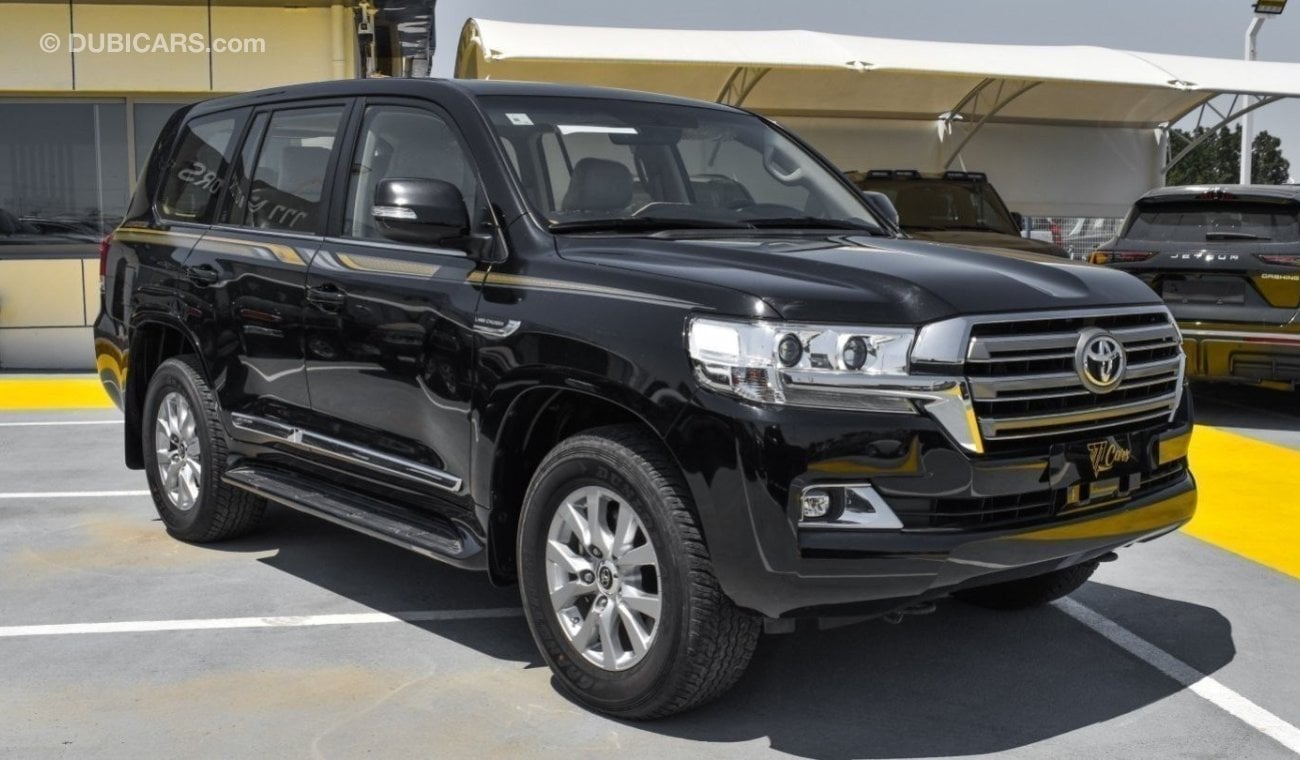 تويوتا لاند كروزر TOYOTA LAND CRUISER VXR | 5.7L V8 | 2021 | GCC