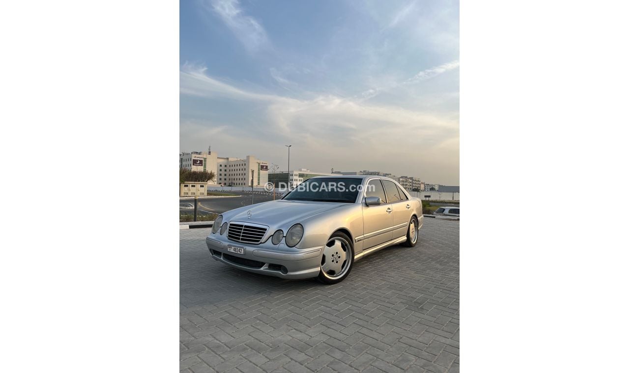 Mercedes-Benz E 55 AMG E55 AMG Avantgarde