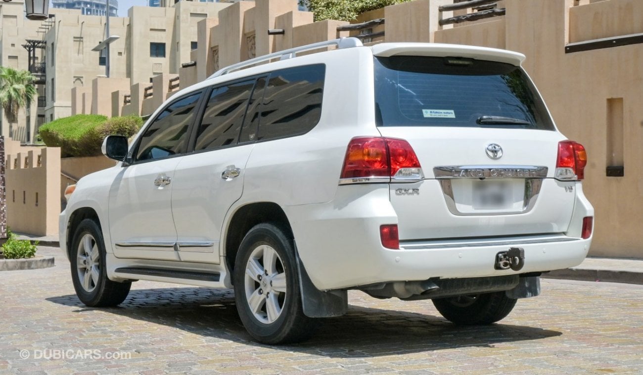 Toyota Land Cruiser GXR V6