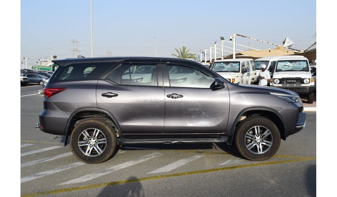 تويوتا فورتونر Toyota Fortuner 2020 Grey