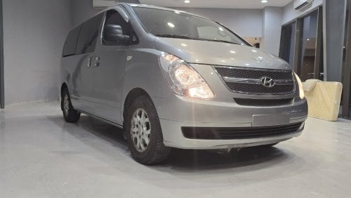 Hyundai H-1