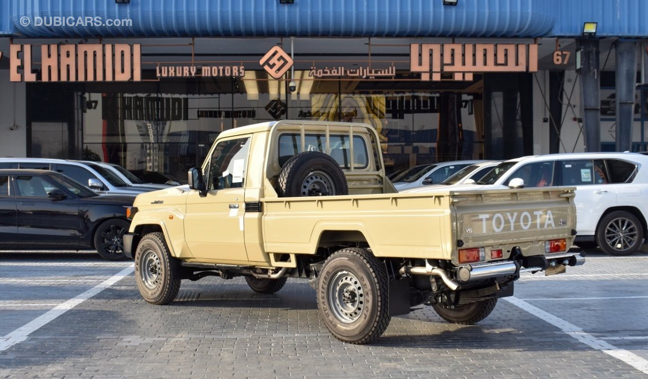 Toyota Land Cruiser Pick Up TOYOTA LC PU SINGLE CABIN LX-G ,4.0L PETROL ,A/T,MY24