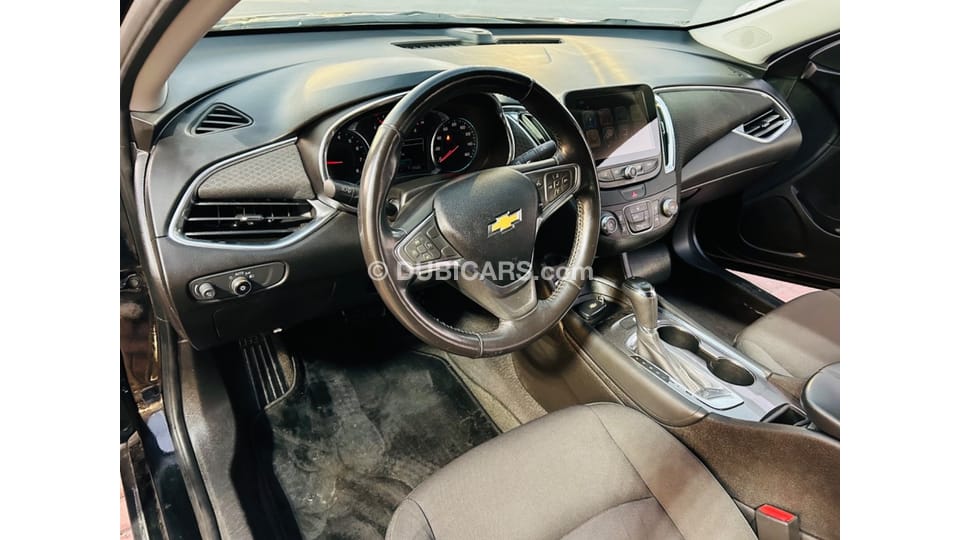 Used Chevrolet Malibu LT 2018 for sale in Dubai - 684666