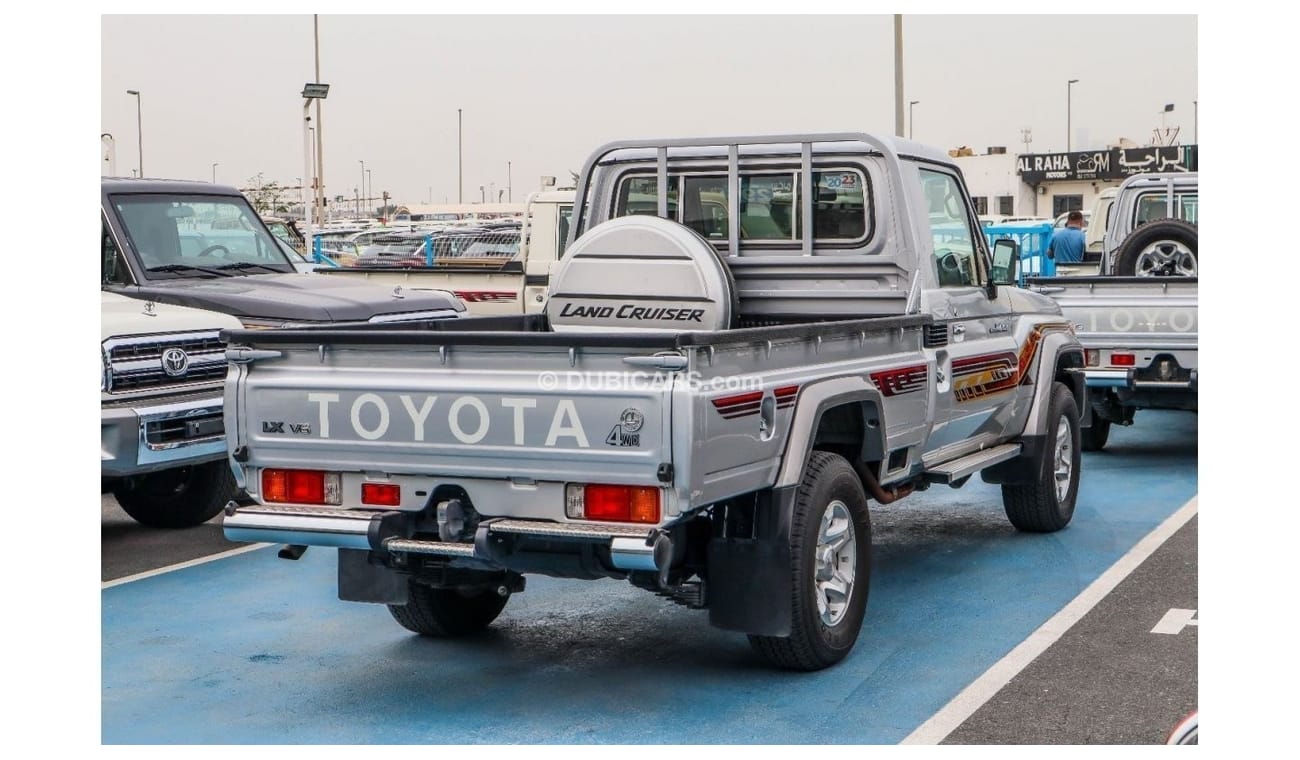 تويوتا لاند كروزر بيك آب 2023 MODEL TOYOTA LAND CRUISER 79 SINGLE CAB PICKUP LX V6 4.0L PATROL 4WD MANUAL TRANSMISSION