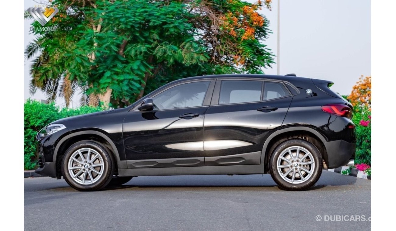 بي أم دبليو X2 sDrive20i BMW X2 S Drive 20i GCC 2022 Under Warranty From Agency