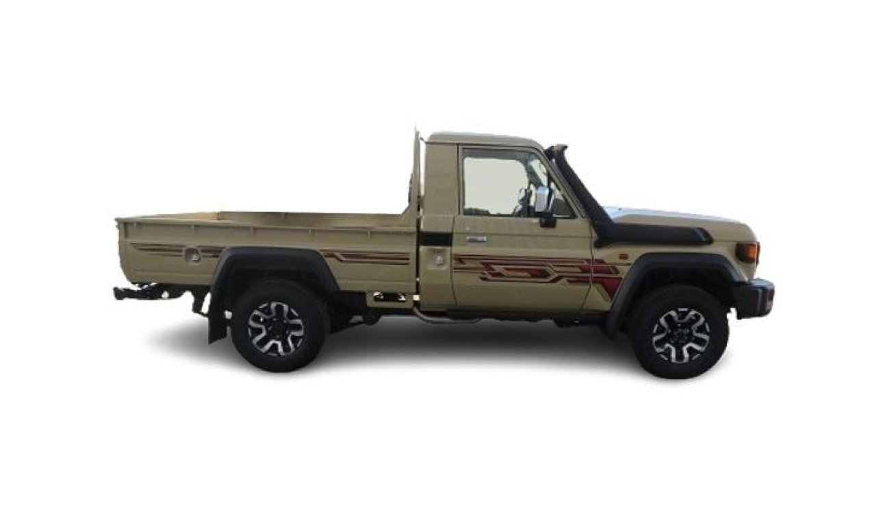 تويوتا لاند كروزر بيك آب LHD LC79 2.8L SC DSL 4X4 AT FULL OPTION 2024MY