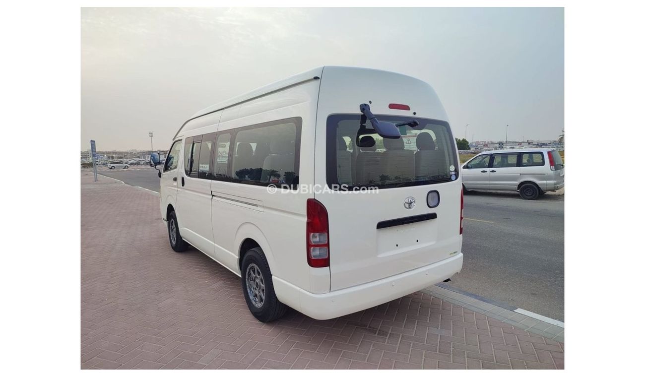 تويوتا هاياس TRH228-0001018 ||  TOYOTA HIACE (VAN)	2005	WHITE	CC2700	PETROL	RHD	AUTO	|| EXPORT ONTY