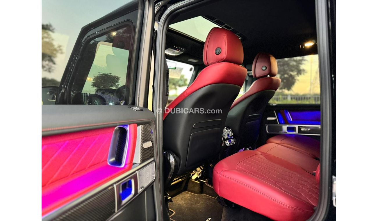 Mercedes-Benz G 63 AMG Double night package with full carbon finer inside