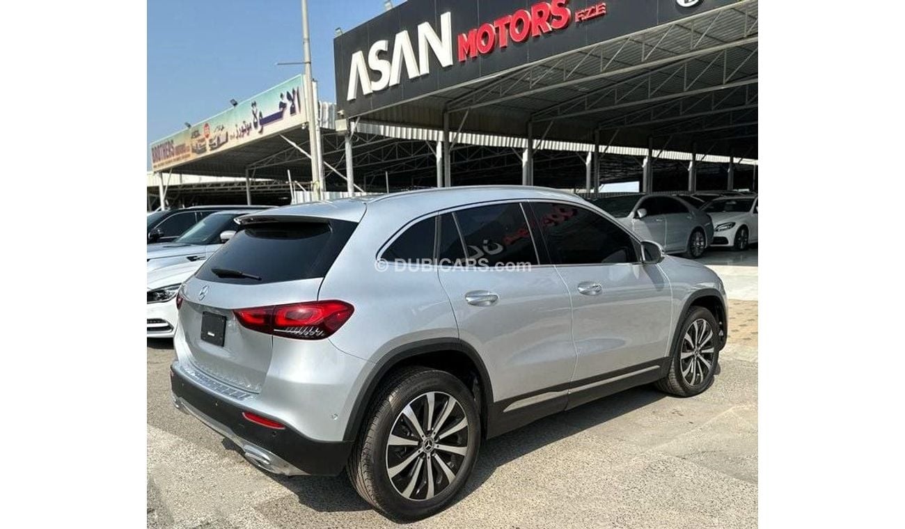 مرسيدس بنز GLA 250