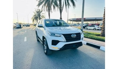 تويوتا فورتونر Toyota Fortuner 2022 V4  2.8 Diesel Right Hand Driver