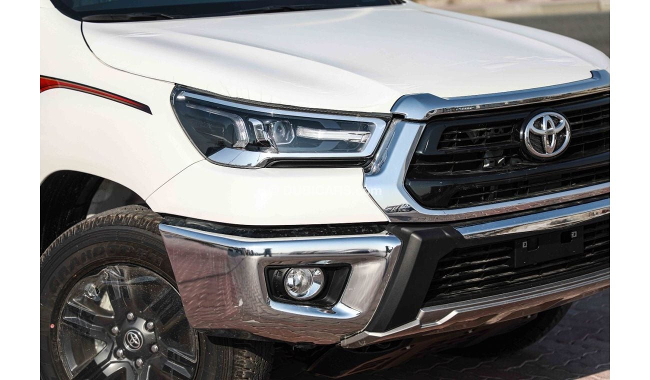 تويوتا هيلوكس 2025 TOYOTA HILUX GLXS 2.7 - SUPER WHITE inside MAROON | Export Only