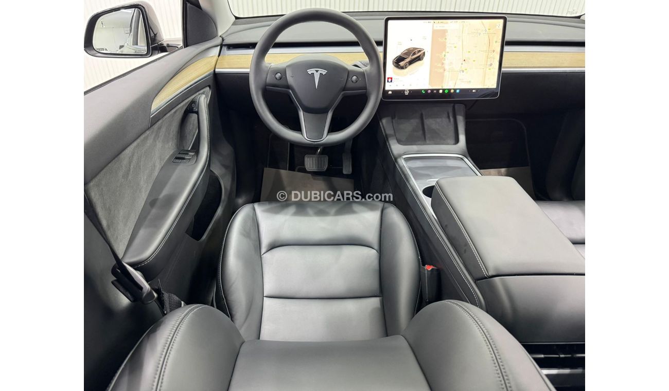 تسلا موديل Y 2023 Tesla Model Y, May 2027 Agency Warranty, Full Service History, GCC