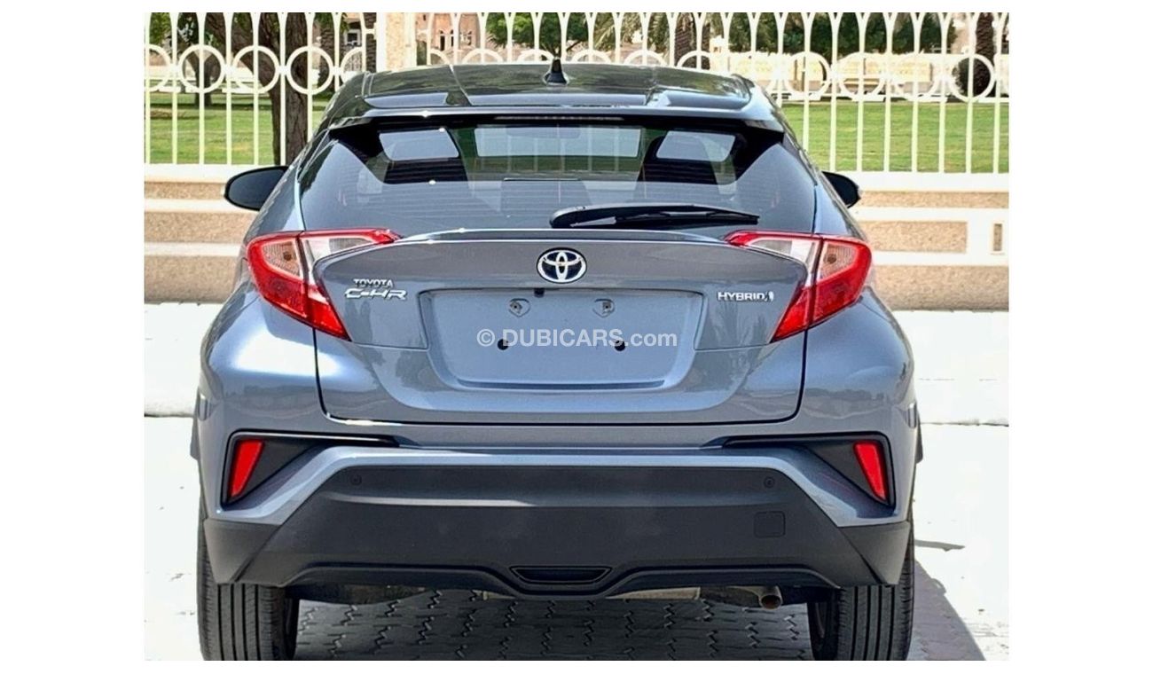 Toyota CHR Toyota C-HR Hybrid 2023 (1.8L) GCC Specs Full Option