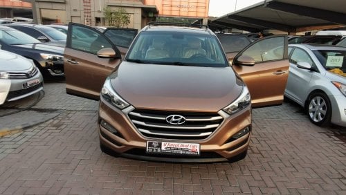 Hyundai Tucson GL Plus Very good condition inside and outside