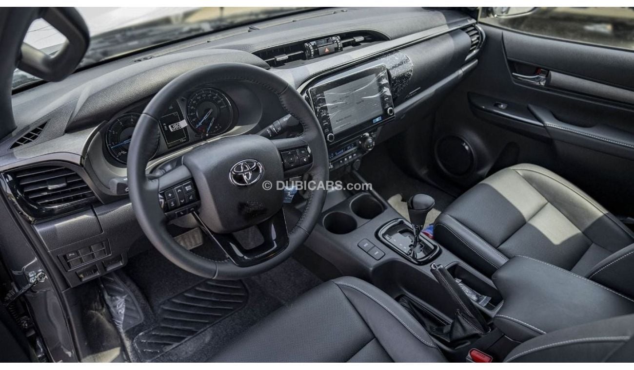 Toyota Hilux TOYOTA HILUX ADVENTURE 2.8L diesel ADVANTURE 2024 FULL OPTION AUTOMATIC