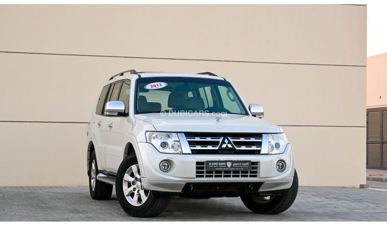 Mitsubishi Pajero GLS Top Mitsubishi Pajero 2013 GCC in excellent condition, inside and out