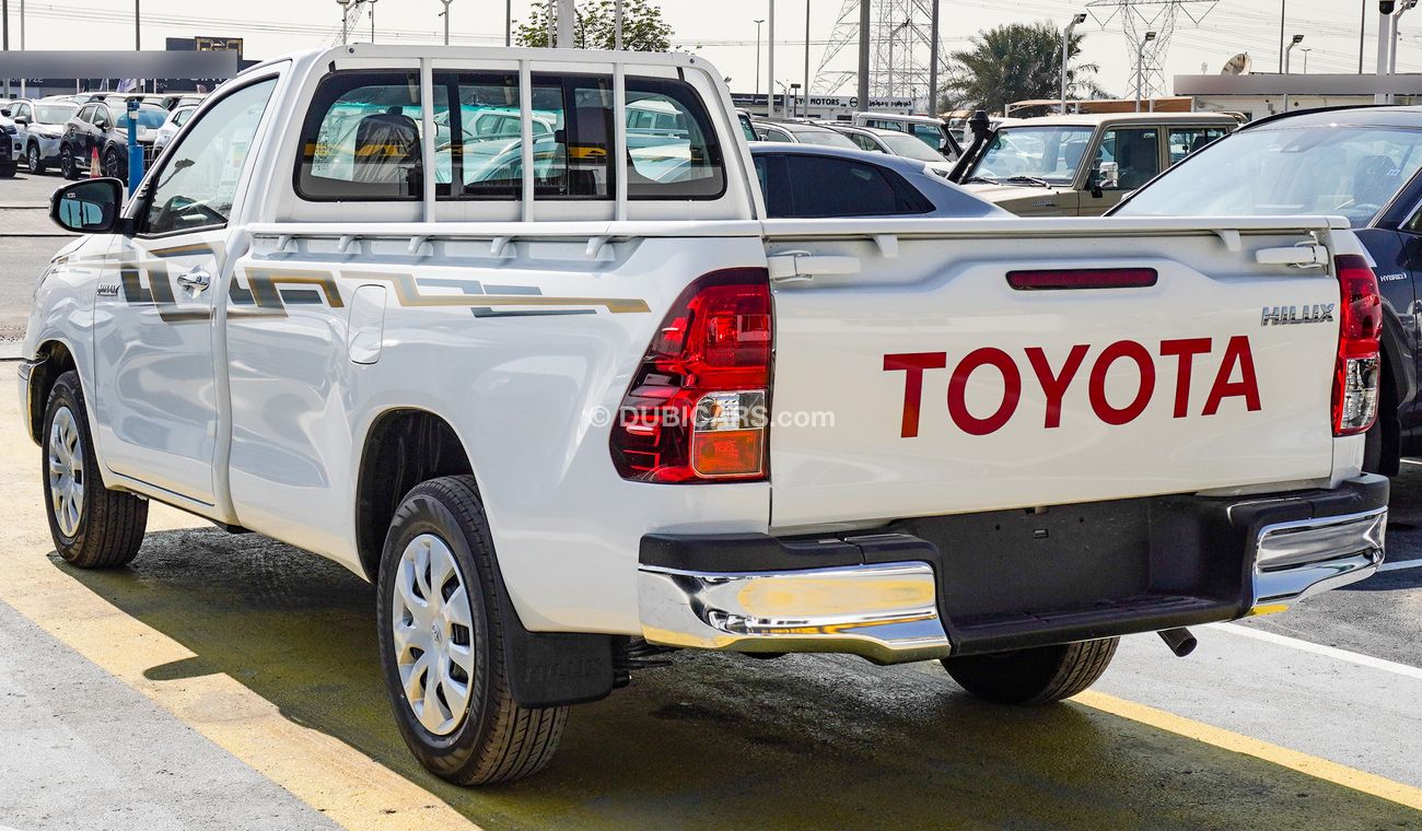 Toyota Hilux 2.7L M/T. 2WD