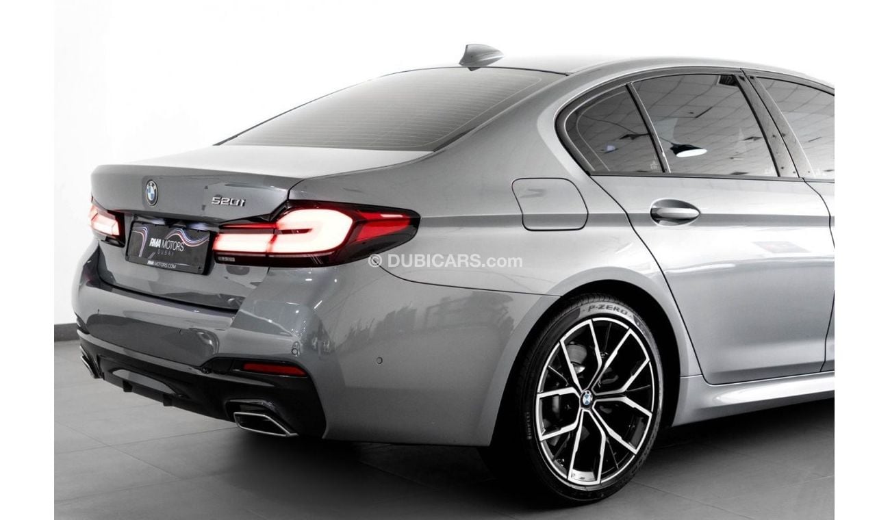 BMW 520i 2023 BMW 520i M-Sport / BMW Warranty and Service Contract