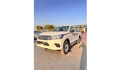 تويوتا هيلوكس 2.7 L 4x4