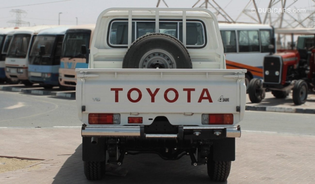 Toyota Land Cruiser Pick Up DC 70 4.5L D C DSL M T