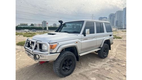 Toyota Land Cruiser Hard Top