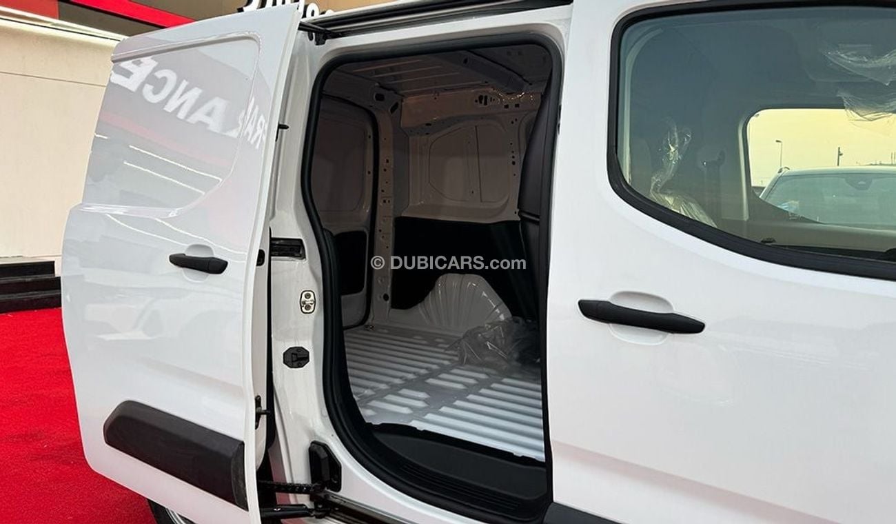 سيتروين بيرلينجو Citroen Berlingo 2025 1.6L Manual Diesel Local and Export