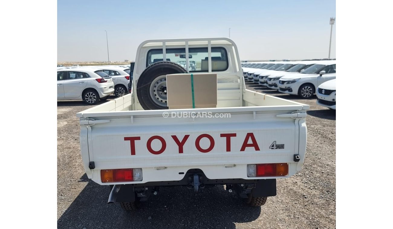 تويوتا لاند كروزر بيك آب 2024 Toyota Land Cruiser LC79 SC Single-Cabin with Diff-Lock 4.2L 6-Cyl Diesel M/T 4x4 Export Only