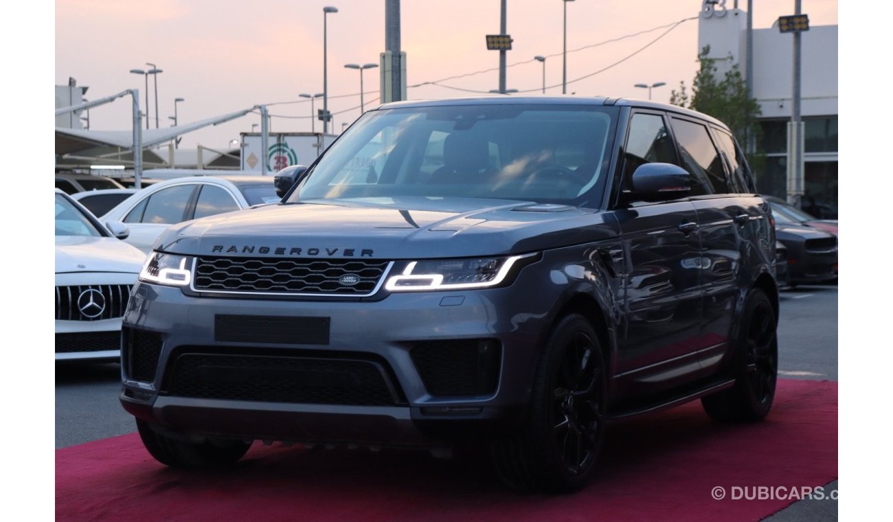 لاند روفر رانج روفر سبورت إتش أس إي Range Rover Sport / 2018 / GCC / original paint/ V6