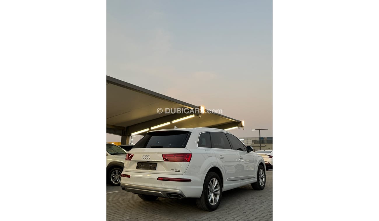 Audi Q7 45 TFSI quattro