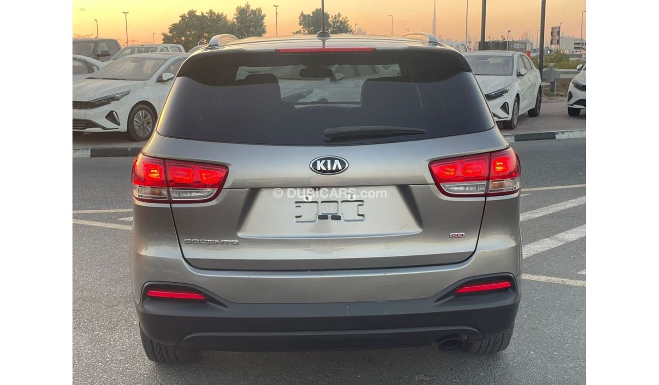 Kia Sorento 2017 Kia Sorento LXS 2.4L V4 GDi - AWD 4x4 - MidOption+ Rear CAM - 73,300 Mileage