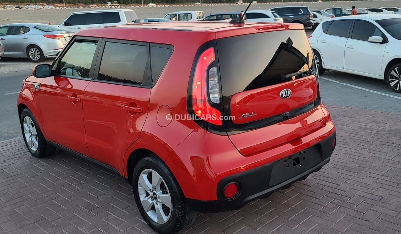 Kia Soul Base 1.6L