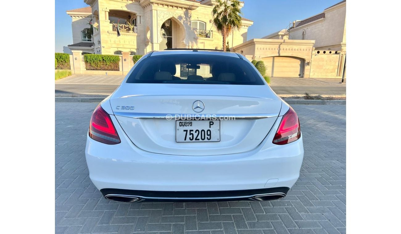 مرسيدس بنز C 300 سبورت