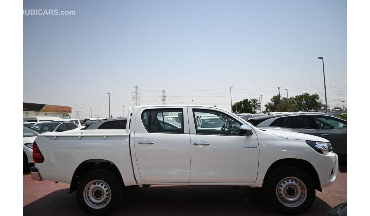 Toyota Hilux Toyota HILUX (GUN125) 2.4L Diesel, Pickup 4WD 4 Doors, Manual Transmission, Manual Windows, 5 Seats,