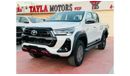 تويوتا هيلوكس TOYOTA HILUX 4.0 AT FENDER WHITE 2025