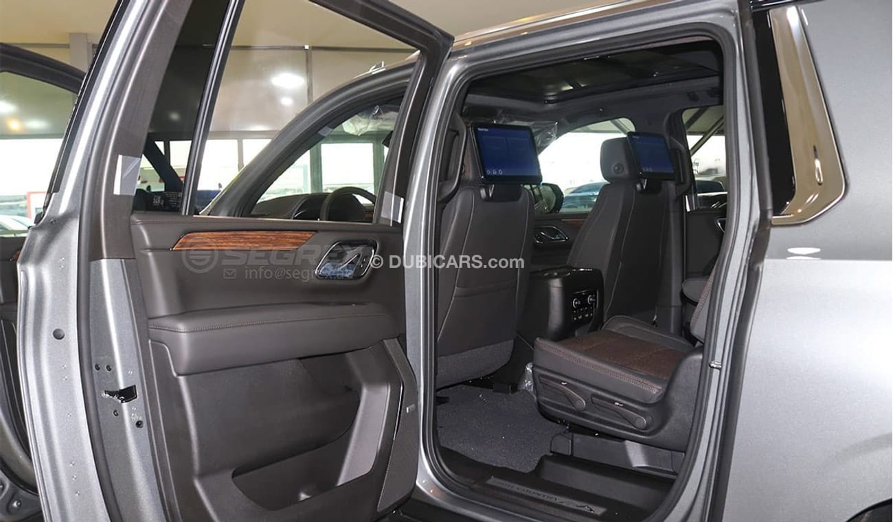 Chevrolet Suburban 2023 Model Chevrolet Suburban High Country, 6.2L Petrol AWD