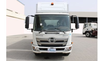 هينو 500 LHD FD 1024 TRUCK DRY BOX 7 TON EURO 4 2023MY