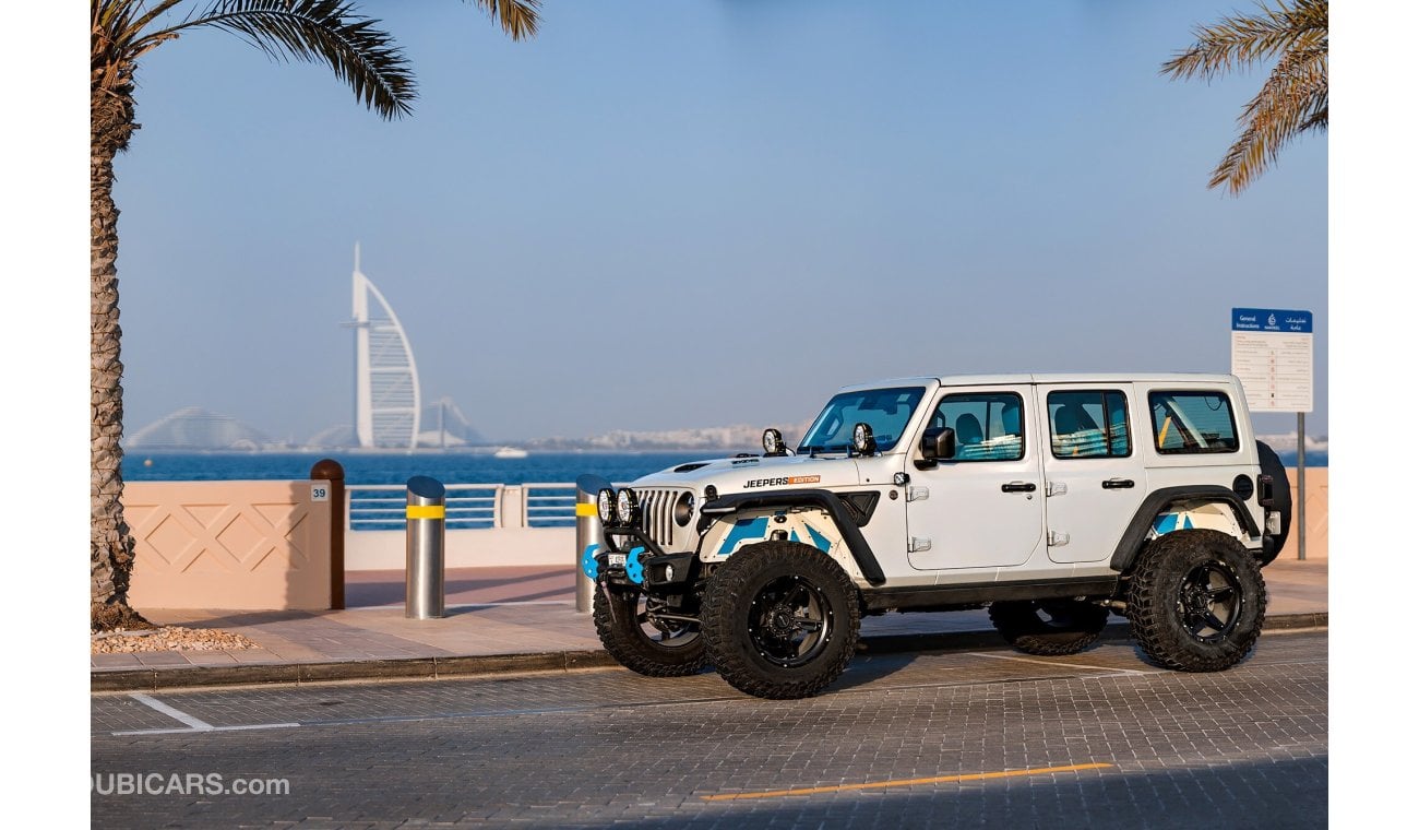 جيب رانجلر Unlimited Rubicon 6.8L SUV/Crossover 4WD 5 seats 4 door