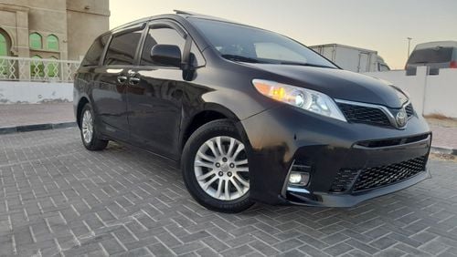 تويوتا سيينا Toyota Sienna 2015 XLE