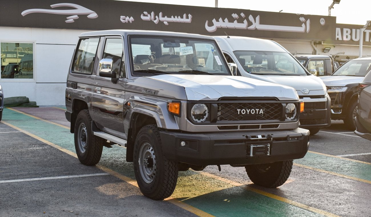 Toyota Land Cruiser Hard Top 2.8L Diesel A/T